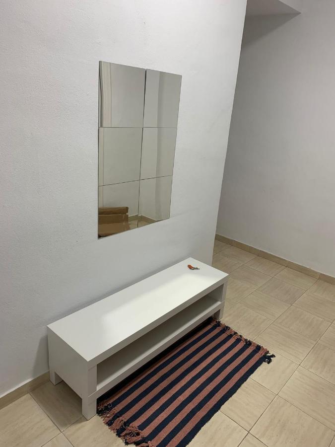 Apartamento Cinta 3 Habitaciones Севилья Экстерьер фото